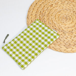 Estuche color vichy verde lima