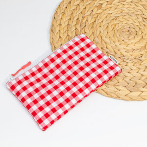 Estuche vichy en color rojo