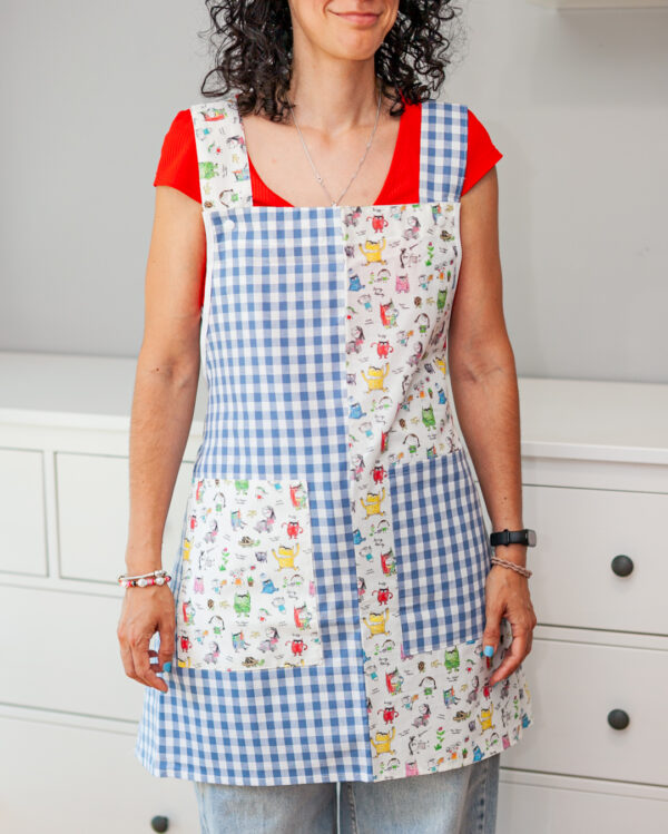 Bata maestra Monstruo colores azul