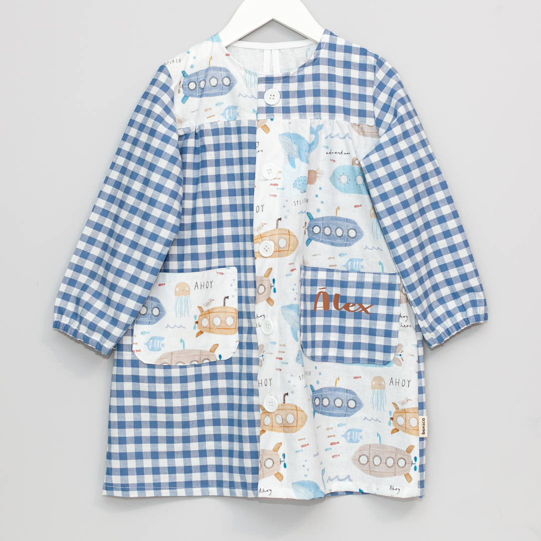 Bata escolar botones Submarinos