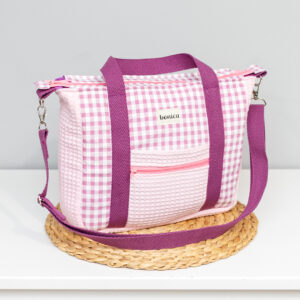 Bolso bandolera artesanal Benicalap rosa y lila