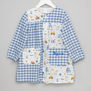 Bata escolar botones